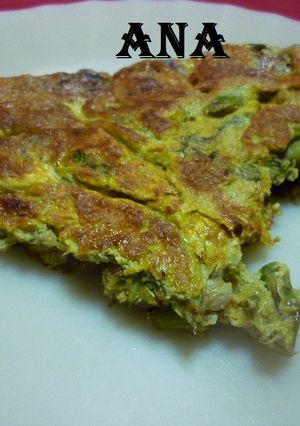 Una foto de Tortilla de espárragos casera