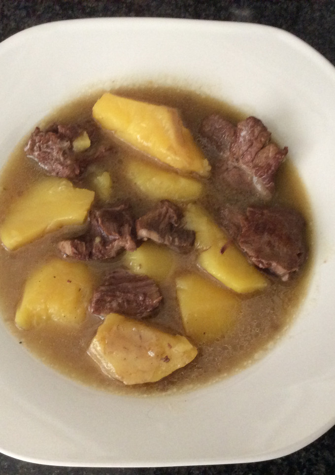 Una foto de Estofado de ternera con patatas AMC