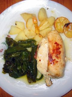 Una foto de Pollo asado al limón