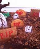 Tarta cementerio de galletas para Halloween