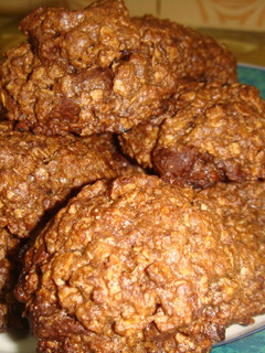 Una foto de Cookies de avena con gotas de chocolate