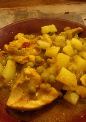 Una foto de Guiso de pollo al curry