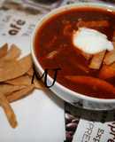 Sopa de tortilla con chile guajillo