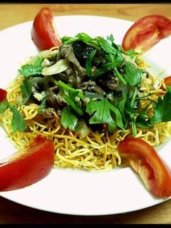 Hình của món Mỳ xào giòn.
