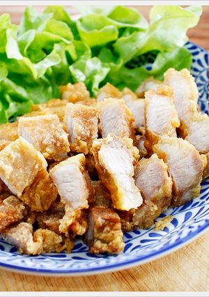 รูปของ หมูสามชั้นทอดน้ำปลา