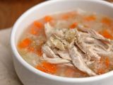 Cháo gà rau củ 