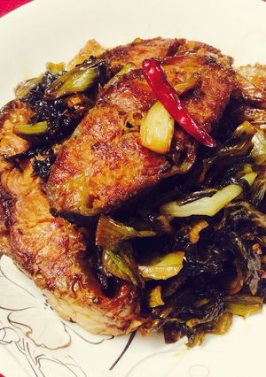 Hình của món Cá chép kho dưa.