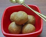 A picture of step 4 of Sattu laddu/ Sattu laddu in 5 minutes /regional and rustic Bihari sattu laddu without cooking.