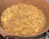 Foto langkah ke 4 dari resep Sup Jamur Telur.