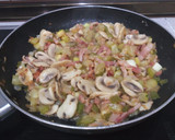 Foto del paso 2 de la receta: Arroz con verduras y tacos de bacon y jamón