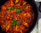 Paradicsomszószban sült kofta és burgonya mediterrán módra recept fázis 7 fotója