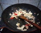 Foto langkah ke 1 dari resep Sup ikan nila kemangi.