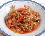 Foto langkah ke 5 dari resep Ikan Kembung Bumbu Kuning Pedas.