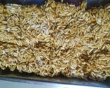 A picture of step 4 of Puffed rice chikki.