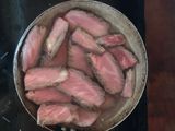 Carne con salsa de tomate