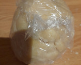 A picture of step 4 of Shortbread cookies.