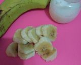 Foto langkah ke 1 dari resep Mpasi Pure pisang Ambon + Asi 60ml.