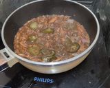 A picture of step 2 of Tuna Sisig.