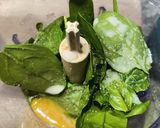 A picture of step 1 of Oat Bran and Spinach Galette.