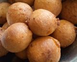 A picture of step 3 of Irish potatoes buns.