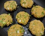 A picture of step 3 of Quinoa patties.