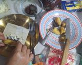 Foto langkah ke 2 dari resep Pisang Cokelat Kulit Pangsit.