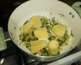 Foto del paso 2 de la receta: Estofado de pollo con fideos 🍗🍝