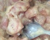 A picture of step 1 of Thai soup.