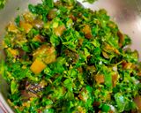 A picture of step 2 of Fenugreek leaves with brinjals sabzi.