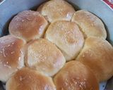 Foto langkah ke 4 dari resep Roti Sobek Enak.