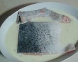 A picture of step 3 of Fried Salmon .