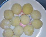 A picture of step 4 of Chapati and cowpeas.