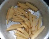 Foto langkah ke 3 dari resep Kentang Goreng Frozen By Mira.