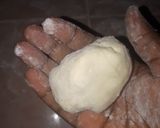 A picture of step 2 of Prattha din dankali.