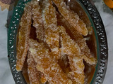 Cascaritas de naranja escarchadas