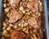Foto del paso 9 de la receta: Pollo al Horno con Papas con Salsa Fusión Gochujang