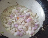 A picture of step 1 of Turai subji (dry).