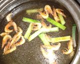 油煸中蝦乾白花菜湯的食譜步驟3照片