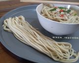 Foto langkah ke 7 dari resep Mie homemade tanpa alat khusus (mie tarik).