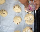 A picture of step 8 of Maize flour fruit biscuit.