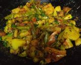 परवल आलू की सब्जी (Parwal aloo ki sabzi recipe in hindi) रेसिपी चरण 2 फोटो