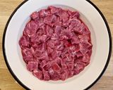 Vörösboros marhapörkölt recept fázis 1 fotója