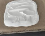Une image de l'étape 1 de Pavlova à la fraise.