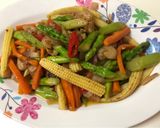 Foto langkah ke 3 dari resep Tumis asparagus.