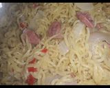 A picture of step 1 of Noodles with sausage (3).