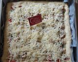 Foto langkah ke 4 dari resep Pizza Simple.
