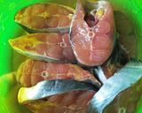 Foto langkah ke 1 dari resep Ikan patin kuah asam kuning 🐟.