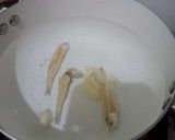 Foto langkah ke 1 dari resep Kongnamul guk.
