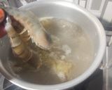 Foto langkah ke 3 dari resep Sup Udang Galah.