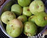 A picture of step 1 of Apple Gourd or Tinday Fry.